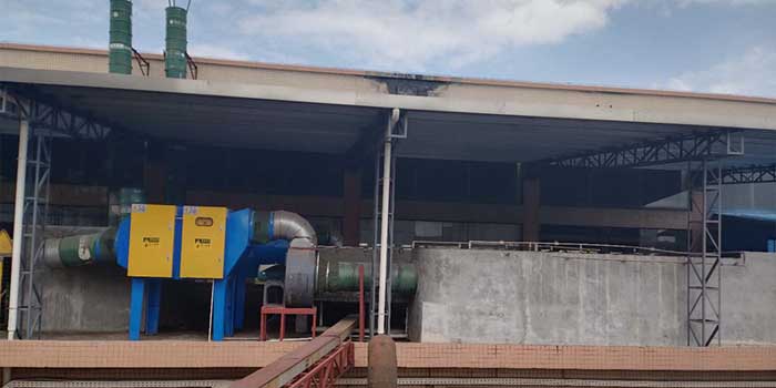 玻璃廠淋油烘烤廢氣處理方案廢氣處理環保設備安裝