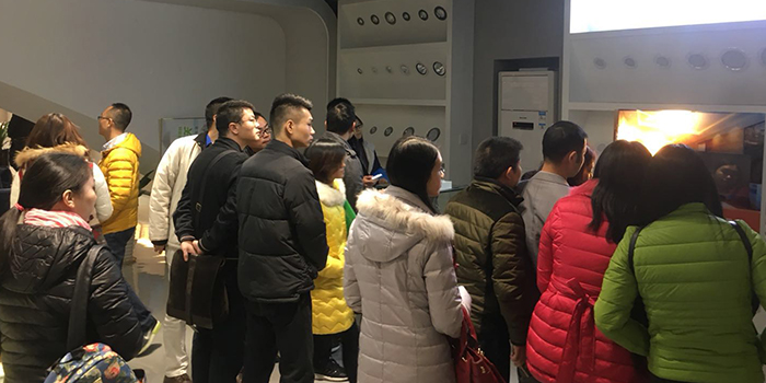 翌駿環(huán)保於2018年1月9日參加由東莞市環(huán)境保護產(chǎn)業(yè)協(xié)會組織的一系列會員走訪活動參觀學習