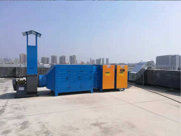 有機廢氣處理廠家淺談如何選擇橡膠廢氣治理設(shè)備